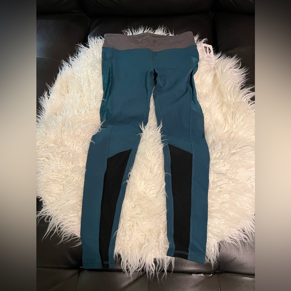 ALO Swift Leggings (power mesh)